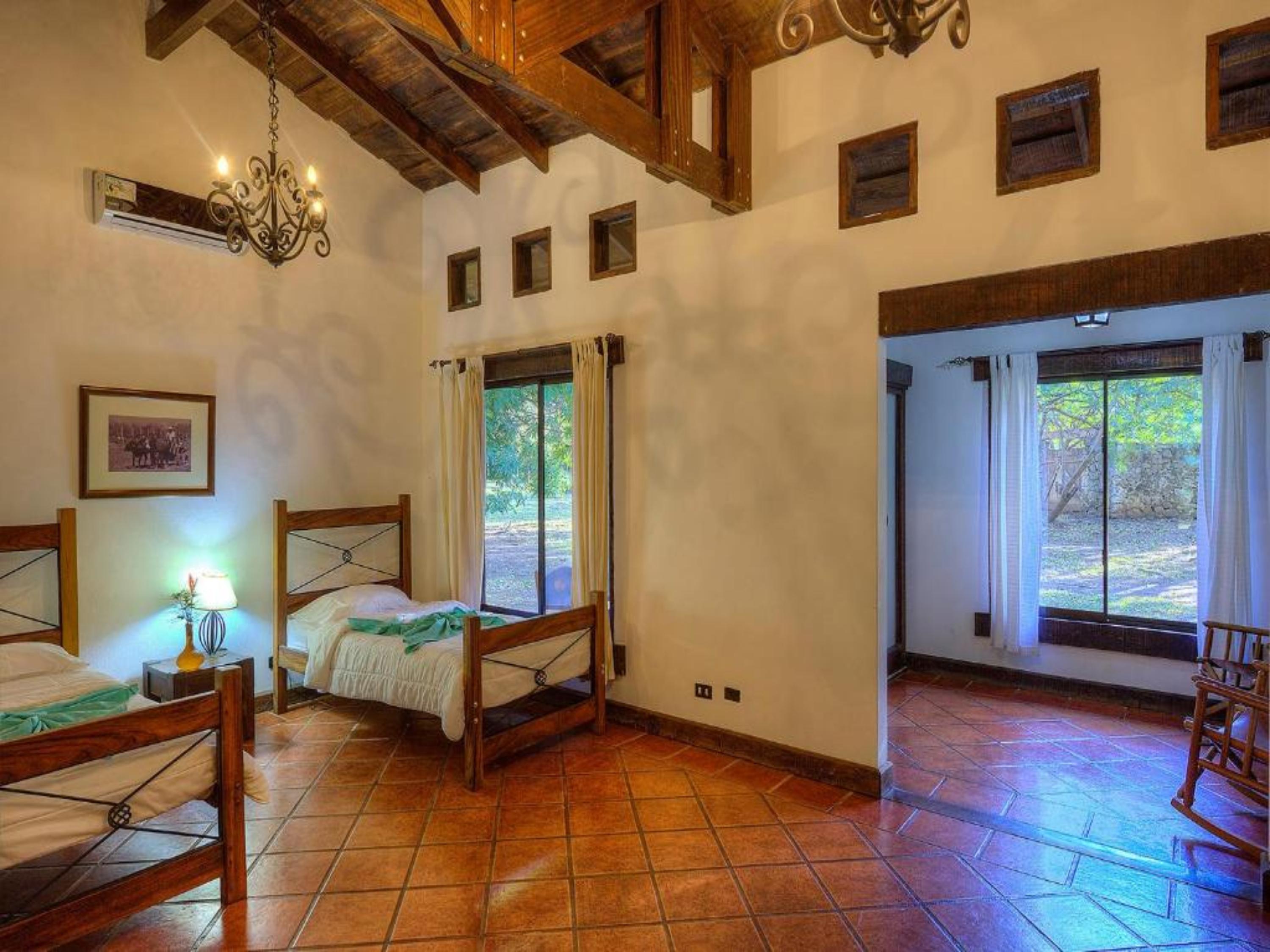 Hacienda La Pacifica Eco-Lodge Canas ภายนอก รูปภาพ