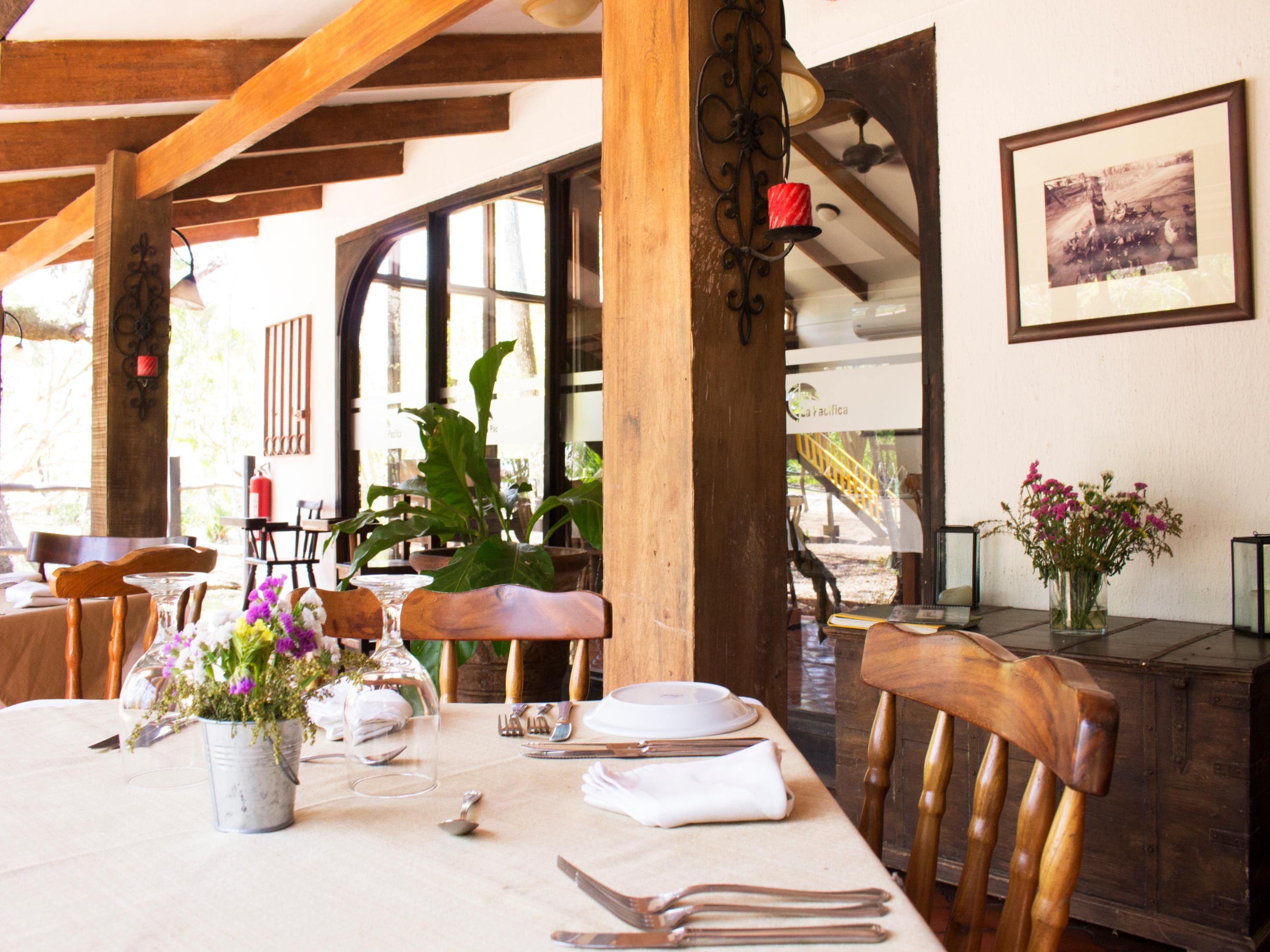 Hacienda La Pacifica Eco-Lodge Canas ภายนอก รูปภาพ